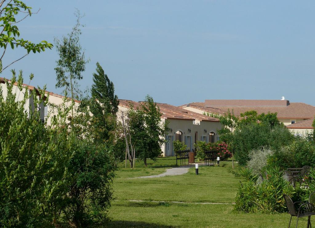 Hotel Restaurant Les Jasses De Camargue Gallargues-Le-Montueux Szoba fotó